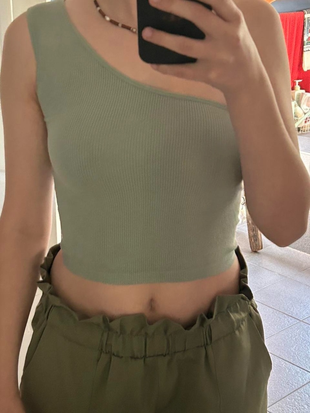 Streetwear Society Sage One-Shoulder Ribbed Crop Top